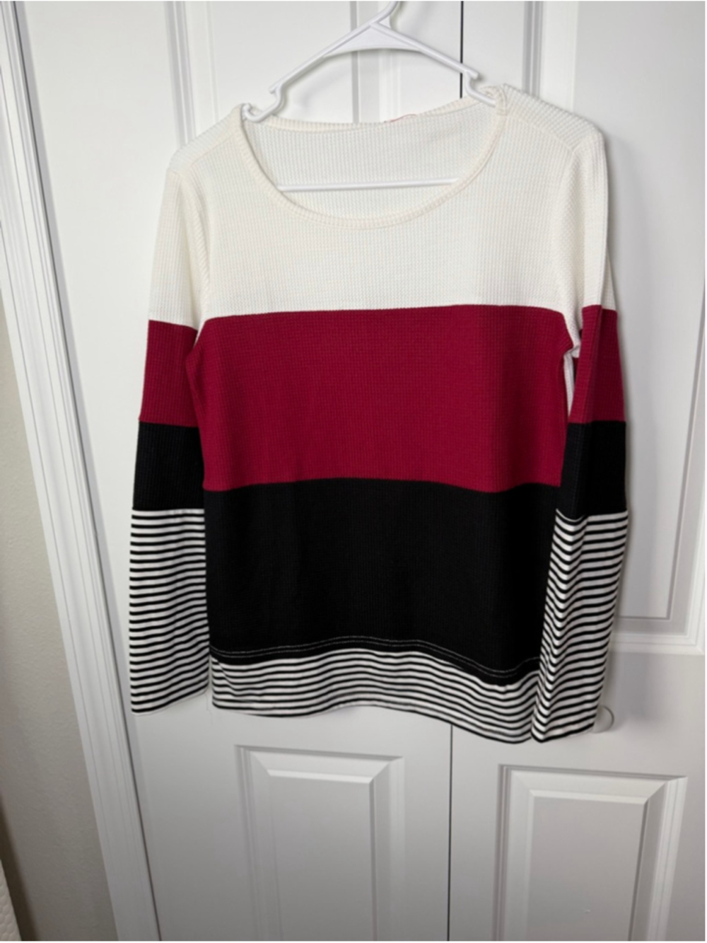 Unbranded Long Sleeve Tee M White Red Black Striped